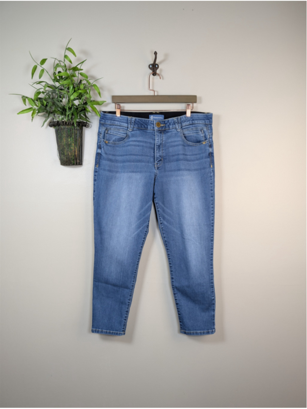 Democracy 16 Skinny Ab Solution High Rise Jeans Jeggings Medium Wash Stretch 33